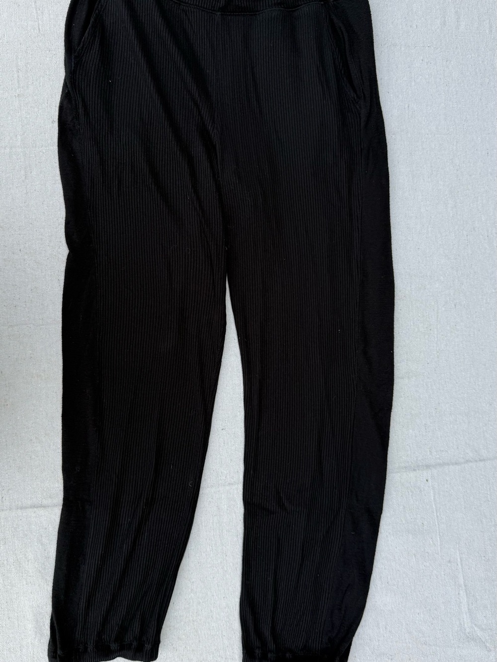 Women’s Rag and Bone cozy Black Ribbed Jogger Pants